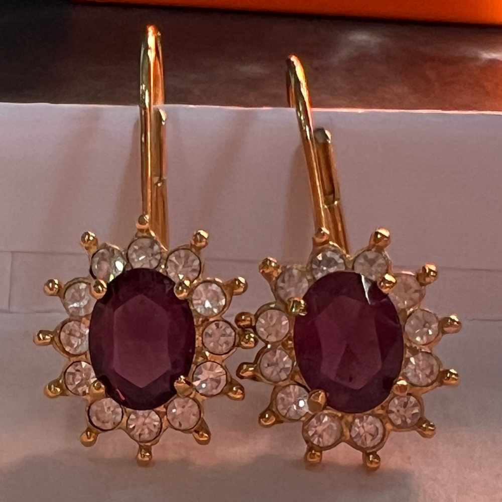 Stunning Gold-Tone Roman Earrings, Pretty Purple stone. Signed
